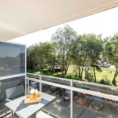 Appartement Peaceful Getaway Near De Haan