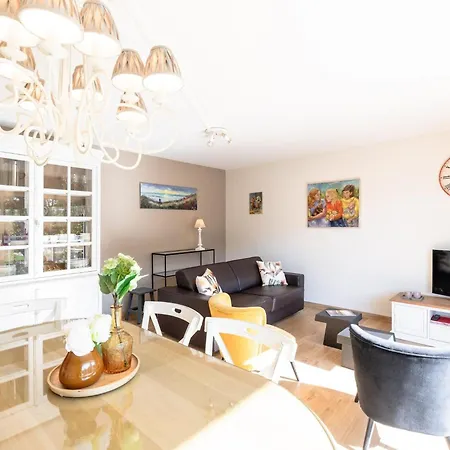 Peaceful Getaway Near * Le Coq