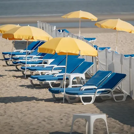 Peaceful Getaway Near *